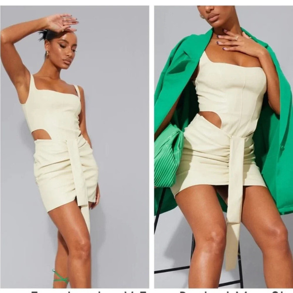 NWT PRETTYLITTLETHING Cream Faux Leather V Front Ruched Mini Skirt - Picture 2 of 11